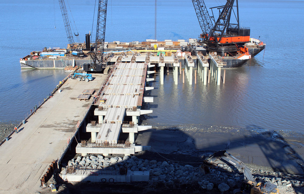 Pacific Pile & Marine’s construction barge