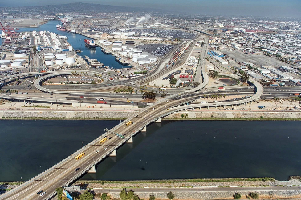 Doubling On-Dock Rail Capacity:  The Port of Long Beach’s Pier B Project
