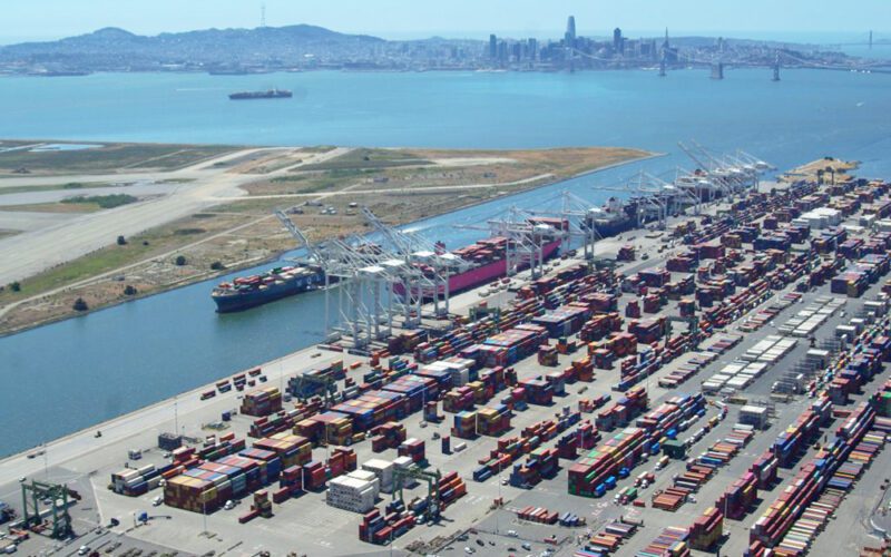 Port of Oakland Monthly Cargo Numbers Drop