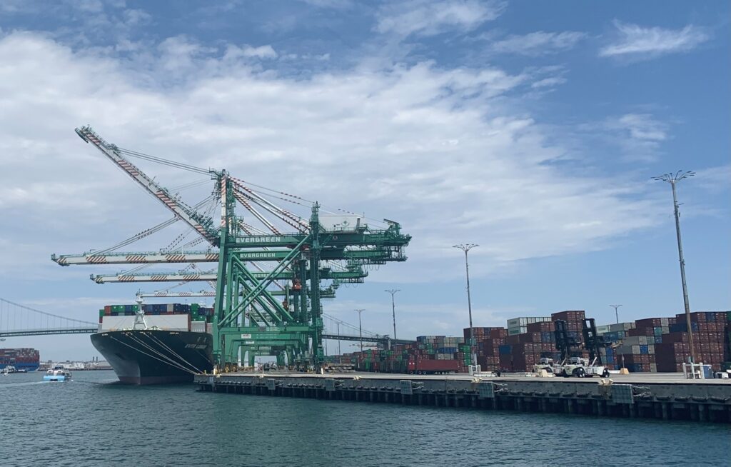 Study: California Ports a Major Economic Generator for U.S.